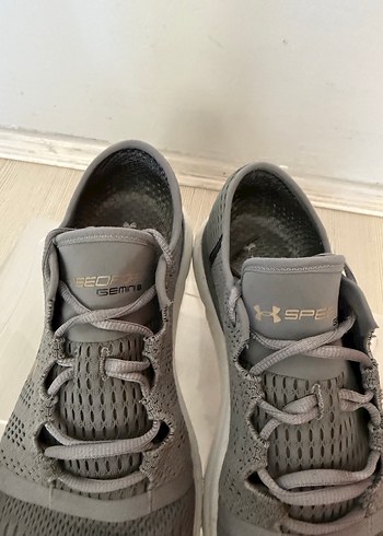 tek ebat Beden gri Renk Spor Ayakkabı