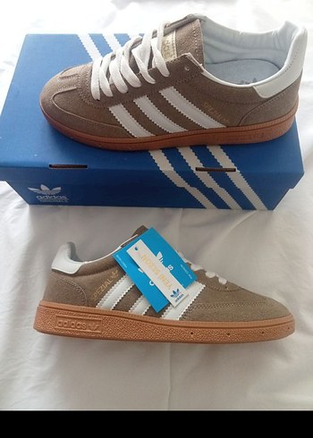 Adidas Bej Süet Adidas Spor Ayakkabı