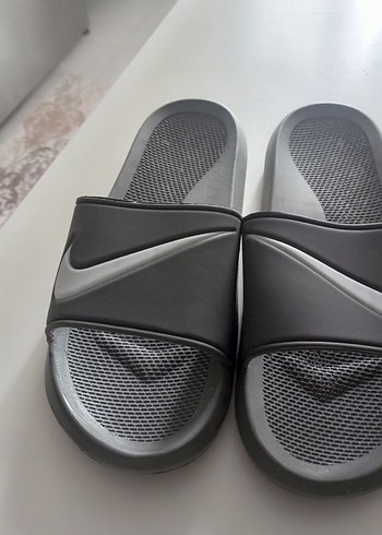 Diğer Nike Gri Erkek Kaydırak Spor Terlik