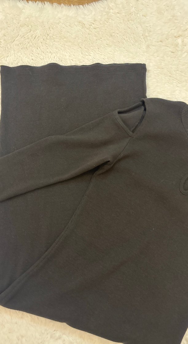 Siyah Uzun Kollu Dar Kesim Kadın Kazak - Görsel 3