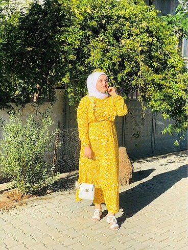 Trendyol & Milla Sarı elbise