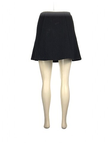 s Beden Stradivarius Mini Etek %70 İndirimli.