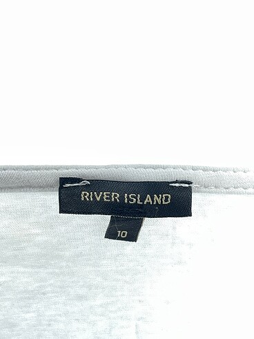 38 Beden beyaz Renk River Island Büstiyer %70 İndirimli.
