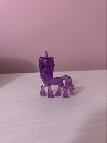  MY LITTLE PONY: YENİ BİR NESİL KRİSTAL PONY