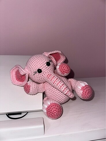  Beden AMİGURUMİ PEMBE FİL
