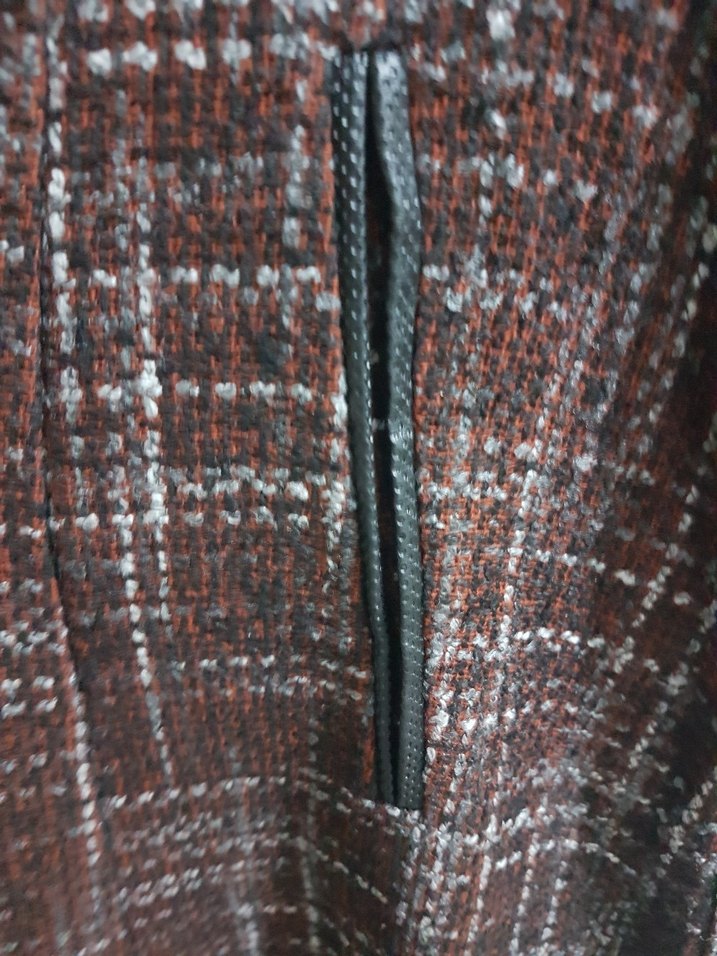 Bordo Düğmeli Uzun yünlü Kadın Kaban - Görsel 4