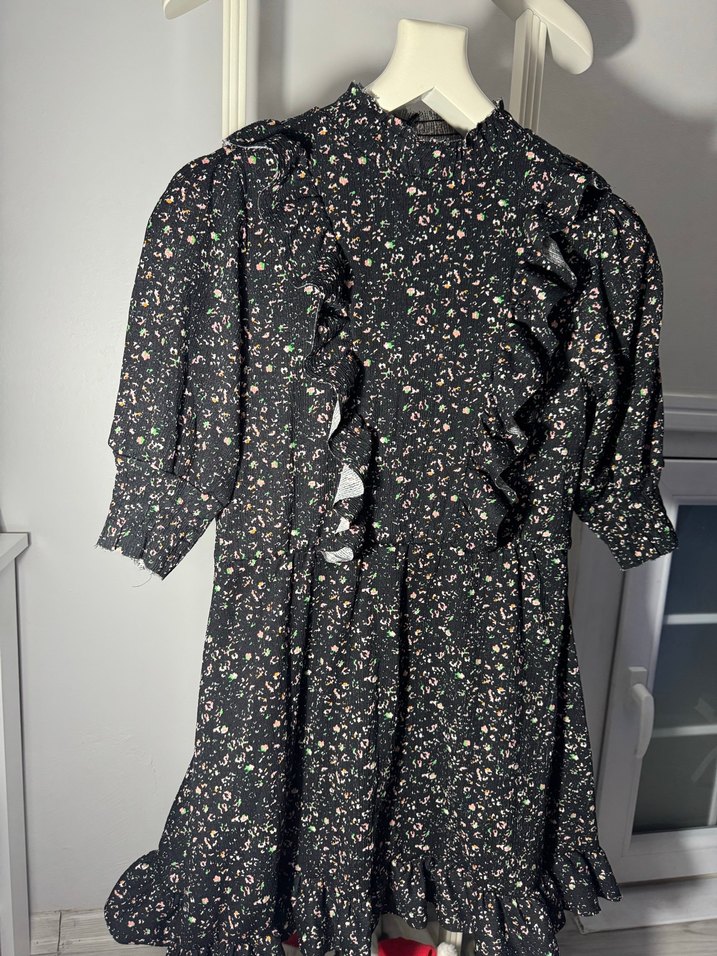 Fırfırlı desenli elbise - Görsel 2