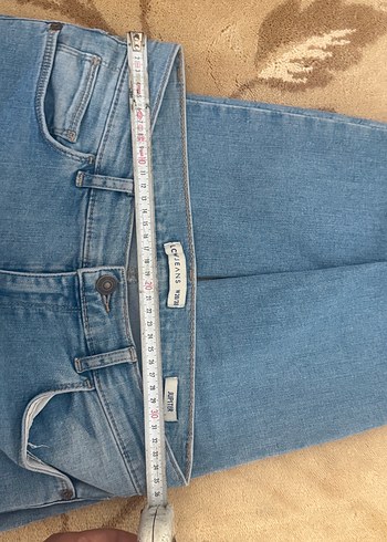 28 Beden mavi Renk Jüpiter LCW yırtık pantolon