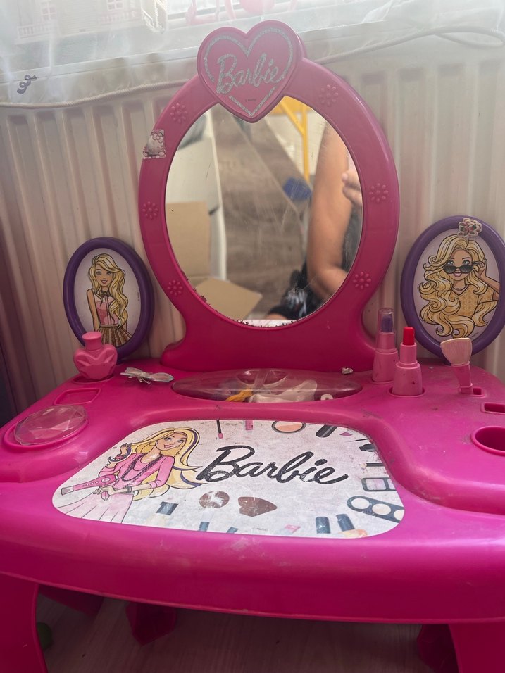 Barbie Temalı Renkli Pembe Çocuk Şifonyeri - Görsel 2