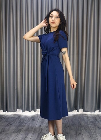 xl Beden lacivert Renk Belden bağlama detay elbise S / M / L / XL Bedenleri mevcuttur 