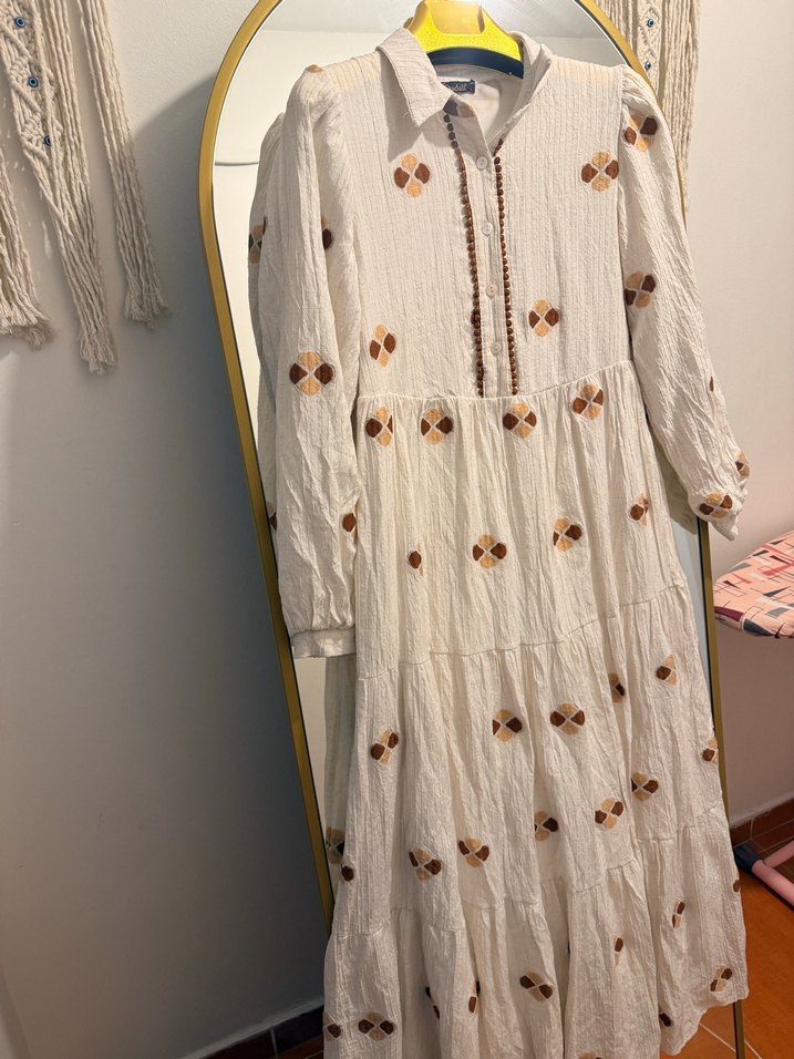 Nakışlı Beyaz Uzun Kollu Bohem Elbise - Görsel 3