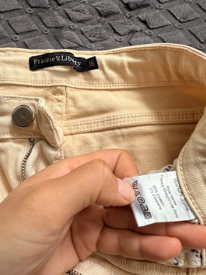 Bej Regular Fit Midi Kadın Kot Pantolon - Görsel 3