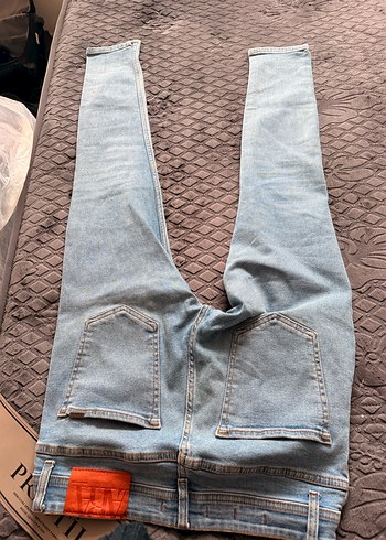 Erkek Mavi Denim Dügmeli Rahat Kesim Kot - Görsel 4