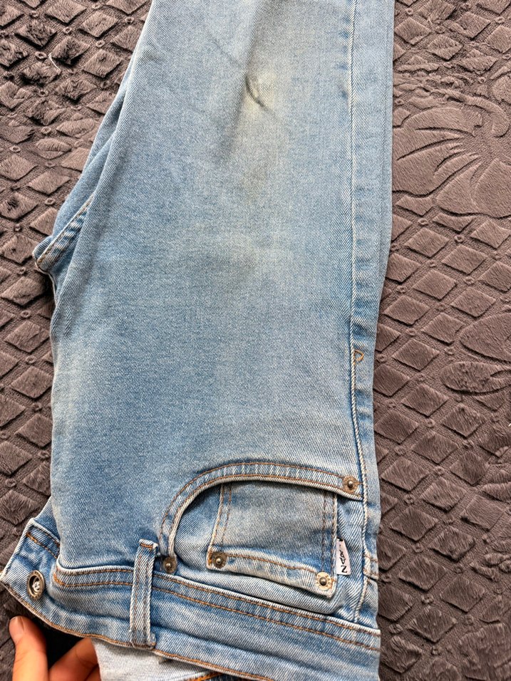 Erkek Mavi Denim Dügmeli Rahat Kesim Kot - Görsel 2