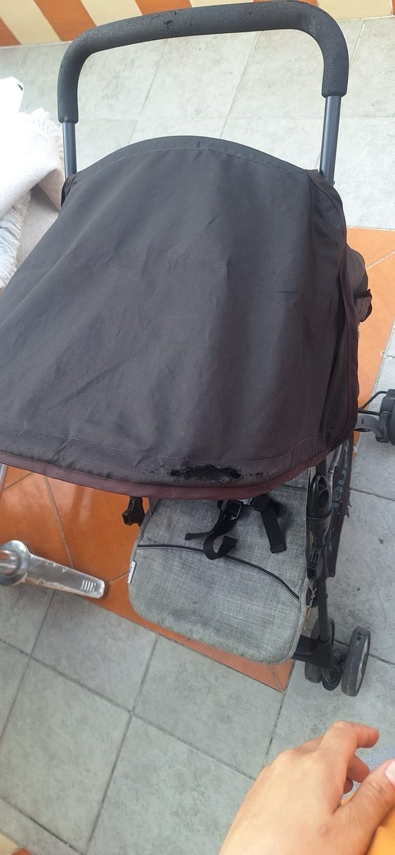 Gri Bebek Arabası Hafif ve Katlanabilir - Görsel 4