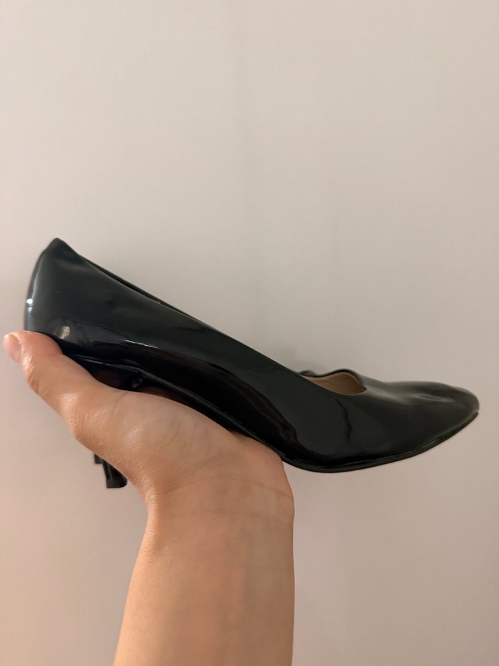 Kadın Siyah Rugan Stiletto Topuklu Ayakkabı - Görsel 2