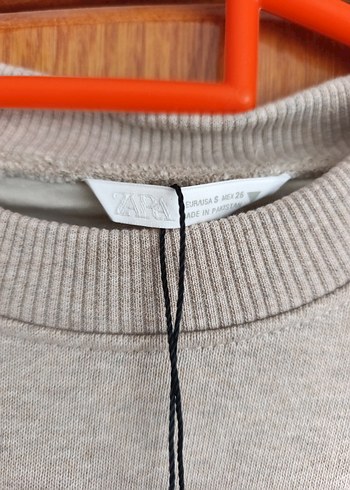 zara sweatshirt