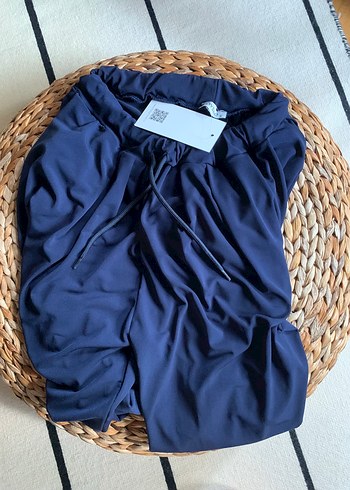 Balon paça, bol kesim pantalon(S)beden etiketli. - Görsel 6