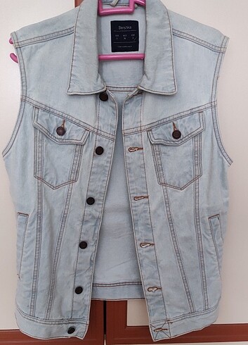 Bershka Kot Yelek