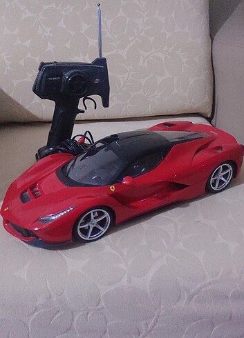 Ferrari Lisanslı Uzaktan Kumandalı