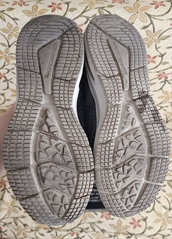 41 Beden gri Renk Skechers Dyna - Air Pelland