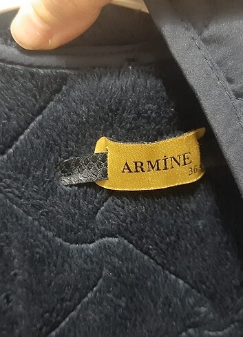 s Beden lacivert Renk Armine mont