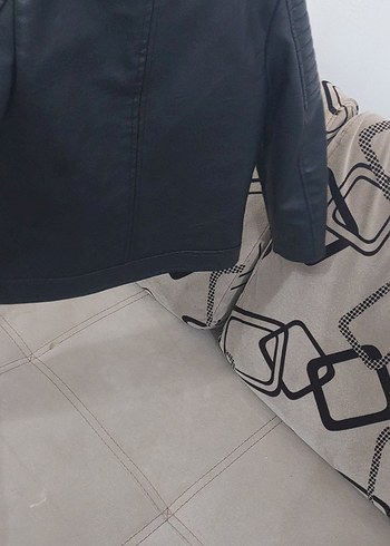 DEFAKTO 5.6.yaş cocuk  Siyah Deri ceket - Görsel 2