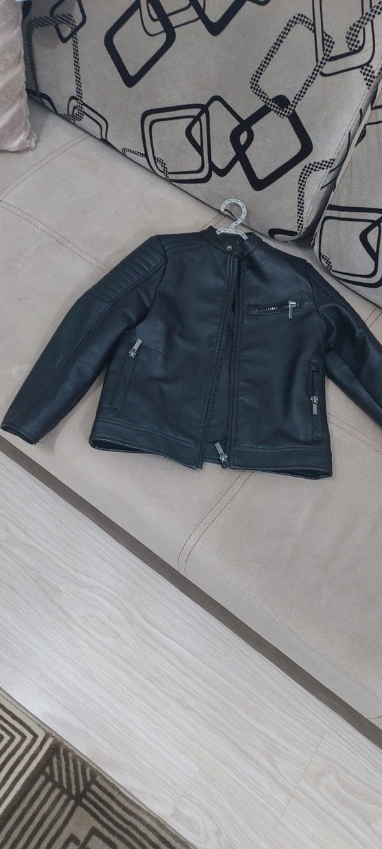 DEFAKTO 5.6.yaş cocuk  Siyah Deri ceket - Görsel 4