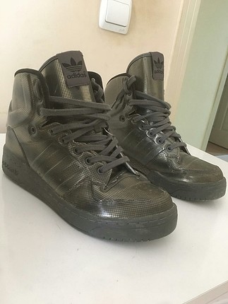 adidas jeremy scot 40 numara 5 defa giyildi tamamiyle orjinaldir