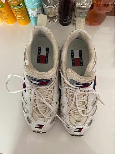 38 Beden beyaz Renk Orjinal Tommy Hilfiger Ayakkabı