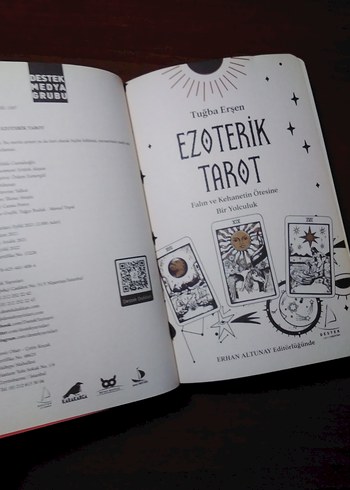  Beden Ezoterik Tarot Kitabı - Tuğba Ersen
