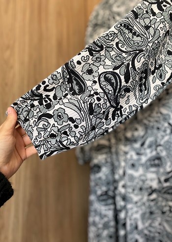 LC Waikiki Uzun Desenli Gri Bohem Kadın Kimono