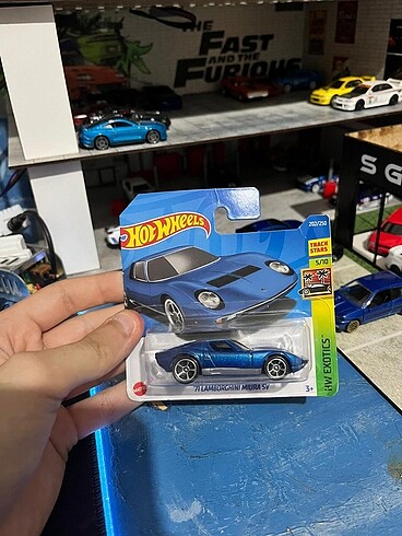 71 Lamborghini mıura sv