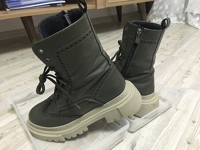 Pull and Bear Kalın taban bot