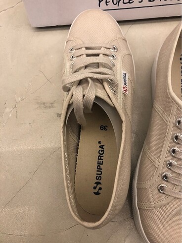 39 Beden Superga ayakkabı