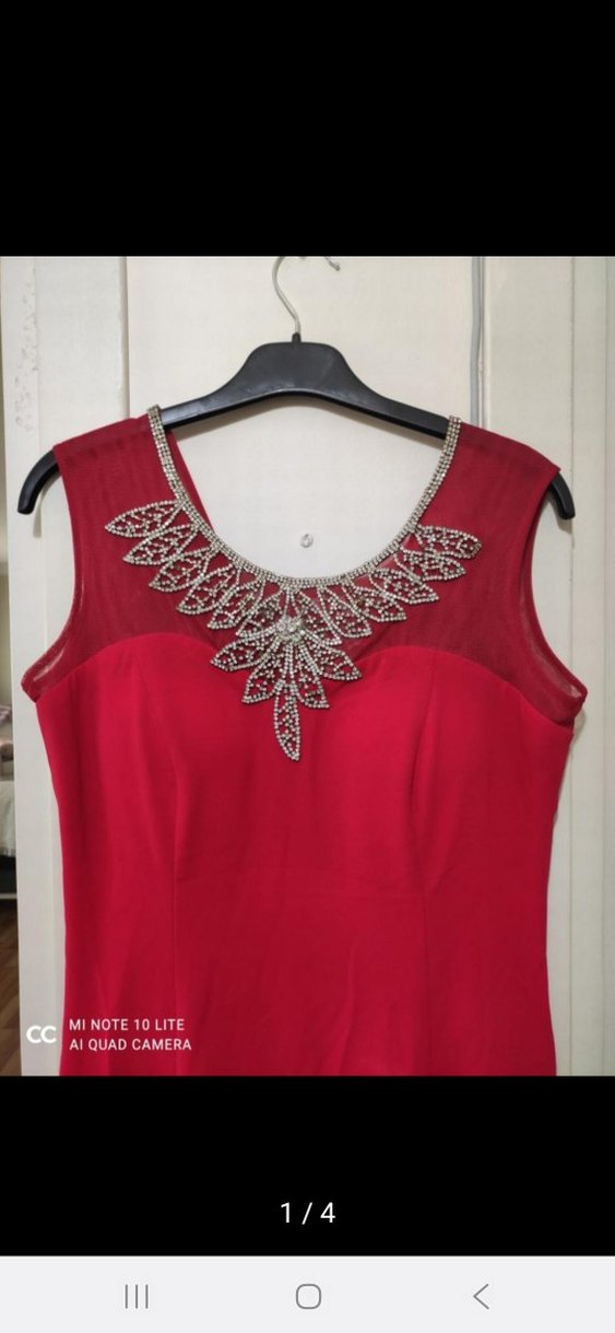 Kırmızı İşlemeli Uzun Abiye Elbise - Görsel 4