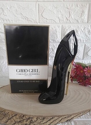 Carolina herrera good gırl bayan jelatinli parfüm