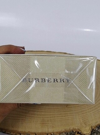  Beden Renk BURBERRY bayan parfüm