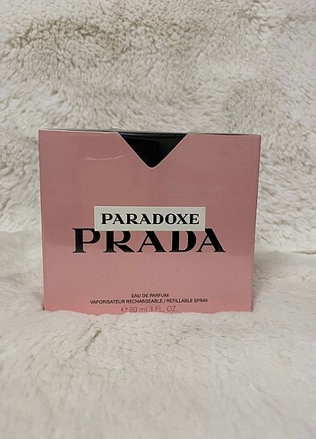 PRADA PARADOXE 