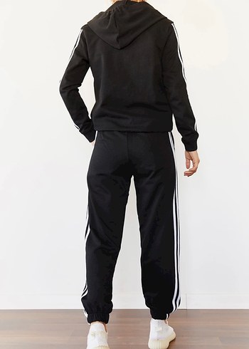 Siyah Çizgili Fermuarlı Kadın Eşofman Takımı - Görsel 3