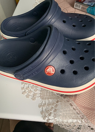 Crocs 2 kere giyildi tertemiz