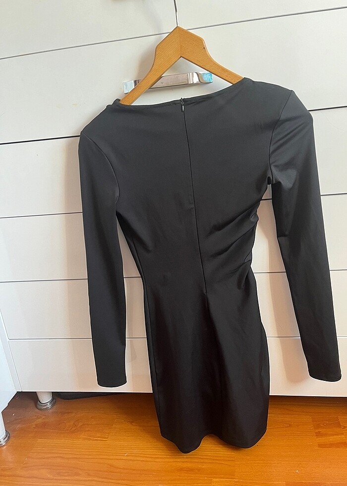 SİYAH BERSHKA MİNİ ELBİSE - Görsel 4