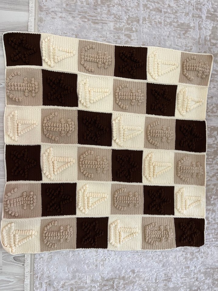 El örgüsü Bej Kareli Örgü Çocuk Battaniyesi - Görsel 3