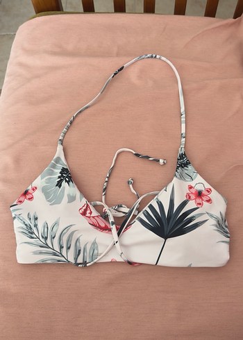 Beyaz Desenli Bohem Bikini Üstü