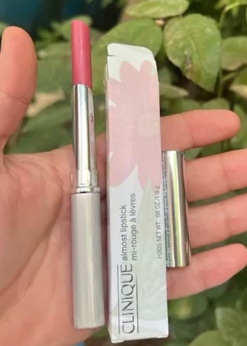 Clinique Pastel Pembe Dudak Parlatıcısı