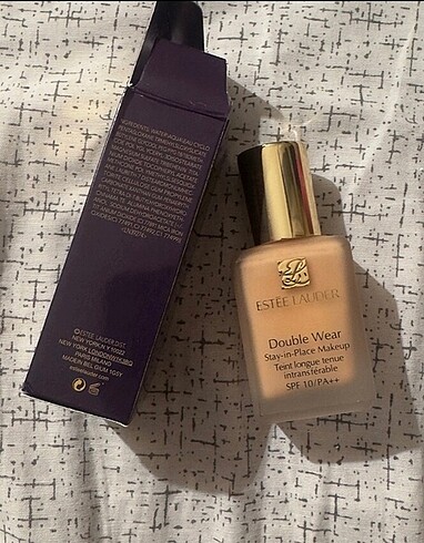 Beden Estee lauder fondöten