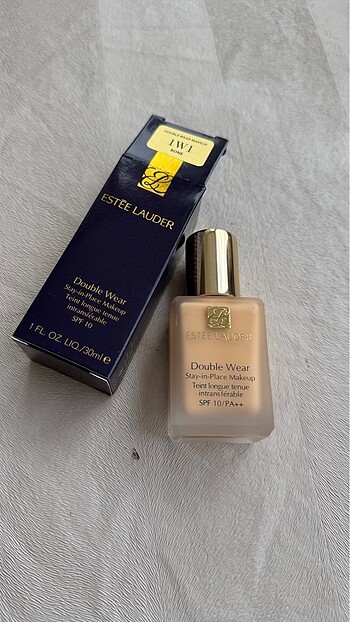 Estee lauder fondöten 1W1