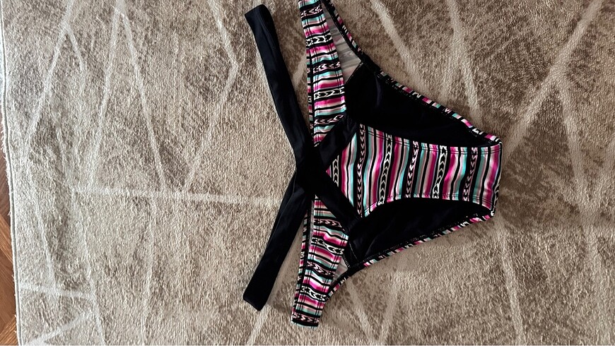 Penti bikini altı