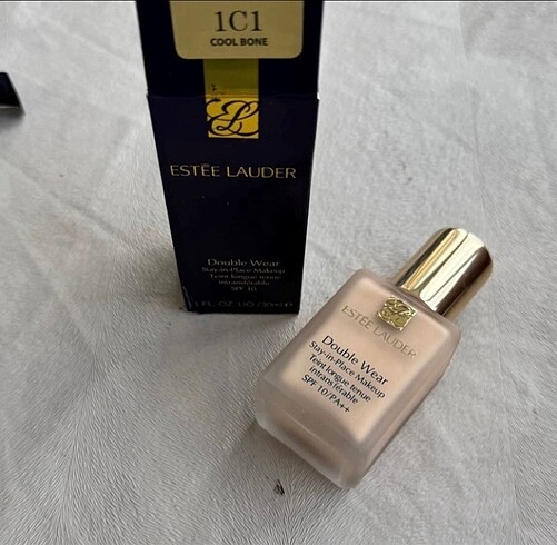 Estee lauder fondöten 1C1