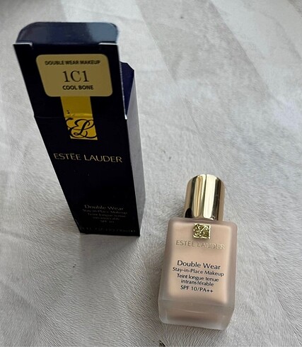 Beden Renk Estee lauder fondöten 1C1